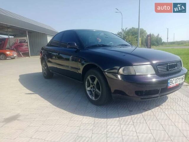 Червоний Ауді А4, об'ємом двигуна 1.8 л та пробігом 352 тис. км за 2700 $, фото 3 на Automoto.ua