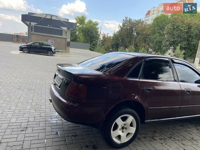 Червоний Ауді А4, об'ємом двигуна 1.8 л та пробігом 351 тис. км за 3100 $, фото 4 на Automoto.ua
