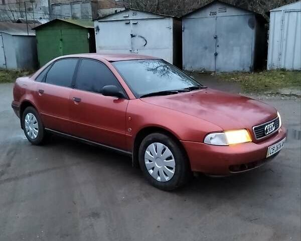Червоний Ауді А4, об'ємом двигуна 1.8 л та пробігом 300 тис. км за 2550 $, фото 1 на Automoto.ua
