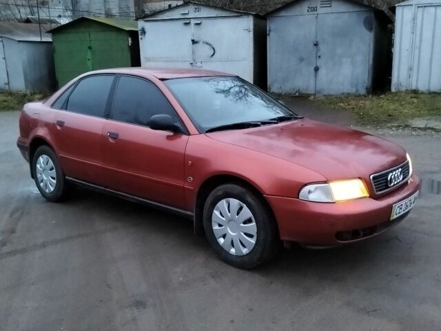 Красный Ауди А4, объемом двигателя 0 л и пробегом 250 тыс. км за 2500 $, фото 3 на Automoto.ua