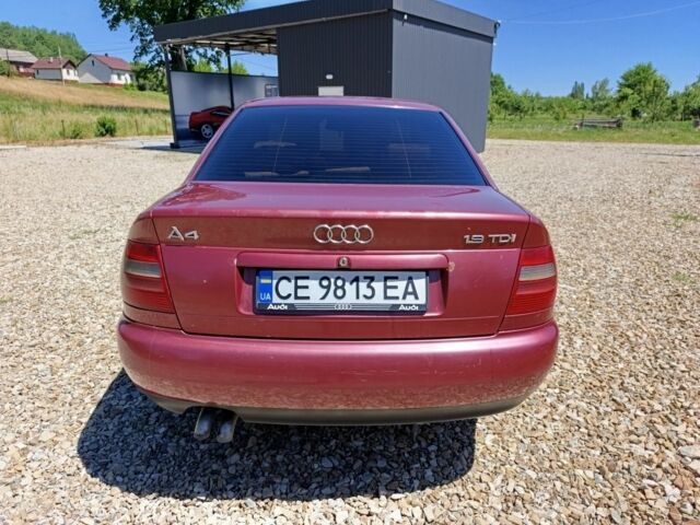 Красный Ауди А4, объемом двигателя 1.9 л и пробегом 420 тыс. км за 2500 $, фото 3 на Automoto.ua