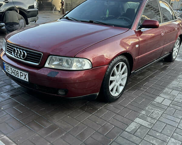 Красный Ауди А4, объемом двигателя 2.5 л и пробегом 150 тыс. км за 3300 $, фото 4 на Automoto.ua