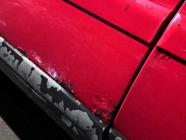 Червоний Ауді А4, об'ємом двигуна 1.6 л та пробігом 388 тис. км за 2500 $, фото 6 на Automoto.ua