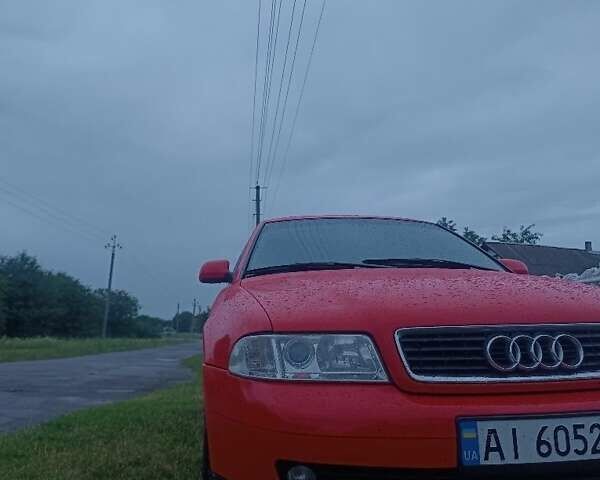 Красный Ауди А4, объемом двигателя 1.8 л и пробегом 285 тыс. км за 4500 $, фото 2 на Automoto.ua
