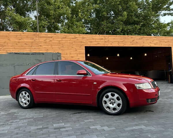 Красный Ауди А4, объемом двигателя 1.78 л и пробегом 290 тыс. км за 4300 $, фото 1 на Automoto.ua