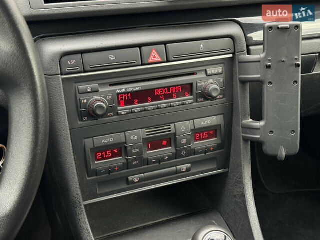 Красный Ауди А4, объемом двигателя 1.6 л и пробегом 153 тыс. км за 5400 $, фото 27 на Automoto.ua
