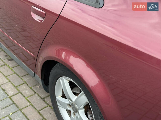Красный Ауди А4, объемом двигателя 1.6 л и пробегом 153 тыс. км за 5400 $, фото 12 на Automoto.ua