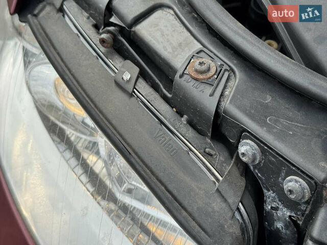 Красный Ауди А4, объемом двигателя 1.6 л и пробегом 153 тыс. км за 5400 $, фото 38 на Automoto.ua