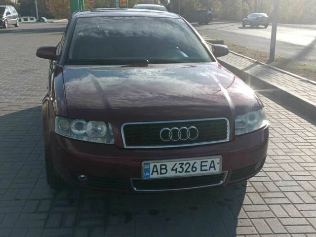 Красный Ауди А4, объемом двигателя 1.8 л и пробегом 268 тыс. км за 5700 $, фото 14 на Automoto.ua