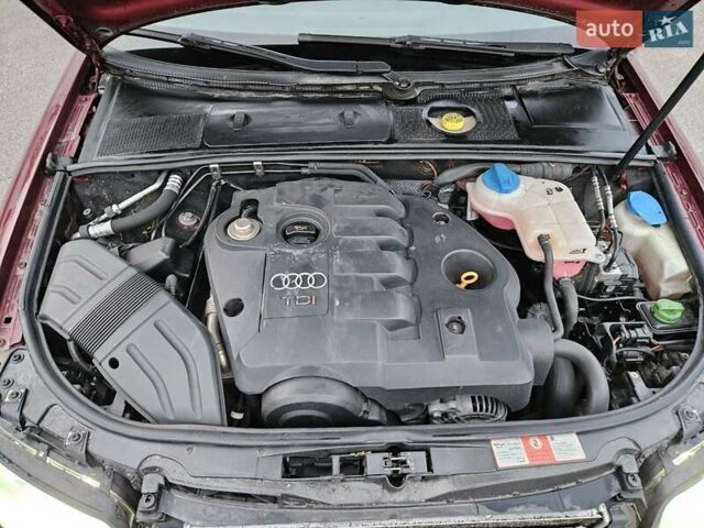 Красный Ауди А4, объемом двигателя 1.9 л и пробегом 255 тыс. км за 6500 $, фото 21 на Automoto.ua