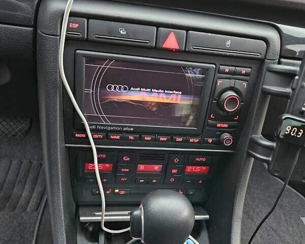 Красный Ауди А4, объемом двигателя 1.9 л и пробегом 255 тыс. км за 6500 $, фото 24 на Automoto.ua