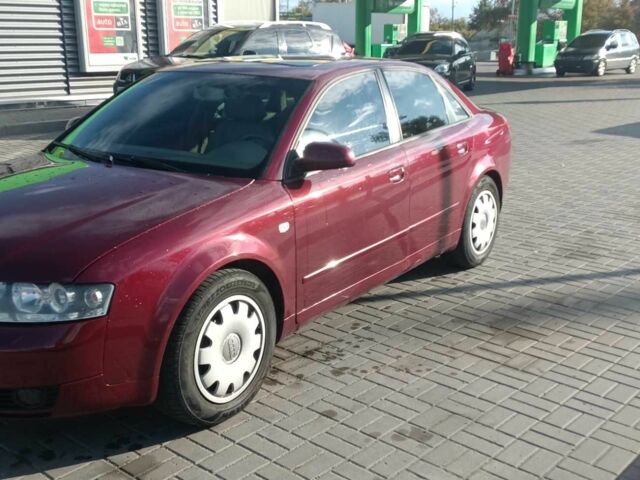 Красный Ауди А4, объемом двигателя 1.8 л и пробегом 268 тыс. км за 5700 $, фото 17 на Automoto.ua