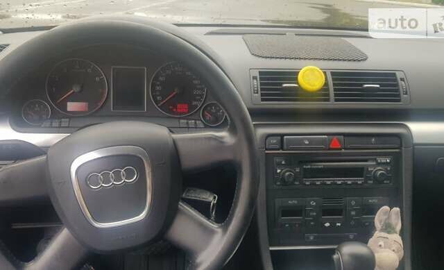Красный Ауди А4, объемом двигателя 1.78 л и пробегом 426 тыс. км за 4600 $, фото 15 на Automoto.ua