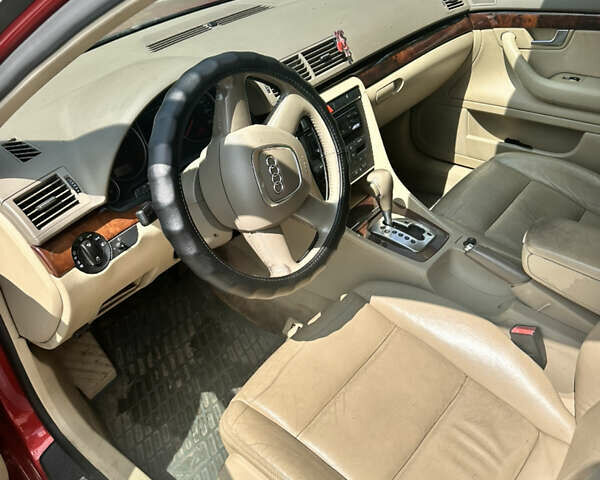Красный Ауди А4, объемом двигателя 2 л и пробегом 381 тыс. км за 6250 $, фото 5 на Automoto.ua