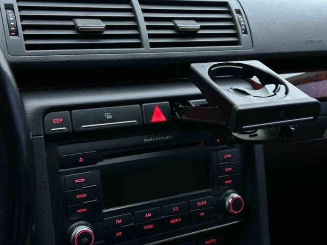 Червоний Ауді А4, об'ємом двигуна 2 л та пробігом 229 тис. км за 7300 $, фото 20 на Automoto.ua