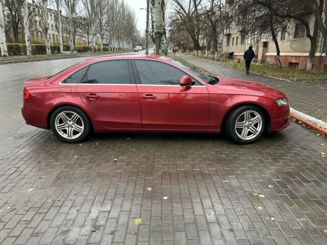 Красный Ауди А4, объемом двигателя 3.2 л и пробегом 201 тыс. км за 8500 $, фото 3 на Automoto.ua