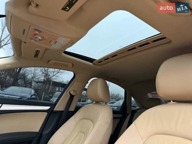 Красный Ауди А4, объемом двигателя 1.98 л и пробегом 178 тыс. км за 12300 $, фото 13 на Automoto.ua