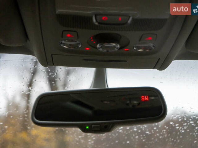 Красный Ауди А4, объемом двигателя 2 л и пробегом 252 тыс. км за 13600 $, фото 22 на Automoto.ua