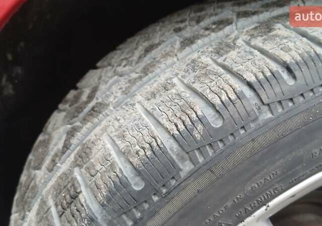 Червоний Ауді А4, об'ємом двигуна 1.98 л та пробігом 179 тис. км за 9800 $, фото 1 на Automoto.ua