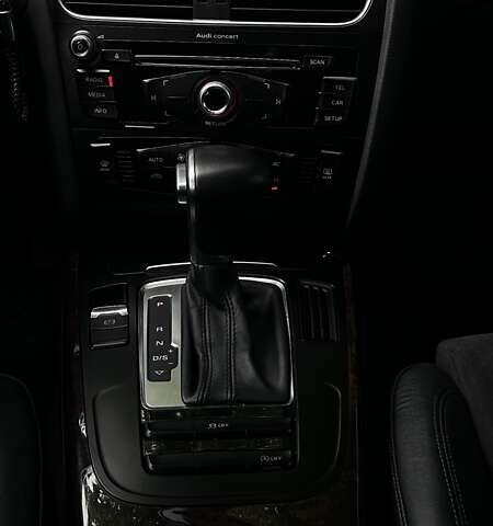 Червоний Ауді А4, об'ємом двигуна 1.8 л та пробігом 191 тис. км за 12000 $, фото 7 на Automoto.ua