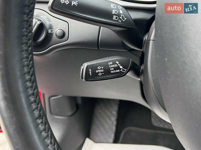 Красный Ауди А4, объемом двигателя 1.98 л и пробегом 251 тыс. км за 10790 $, фото 21 на Automoto.ua