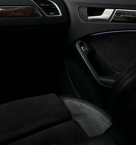 Червоний Ауді А4, об'ємом двигуна 1.8 л та пробігом 191 тис. км за 12000 $, фото 8 на Automoto.ua