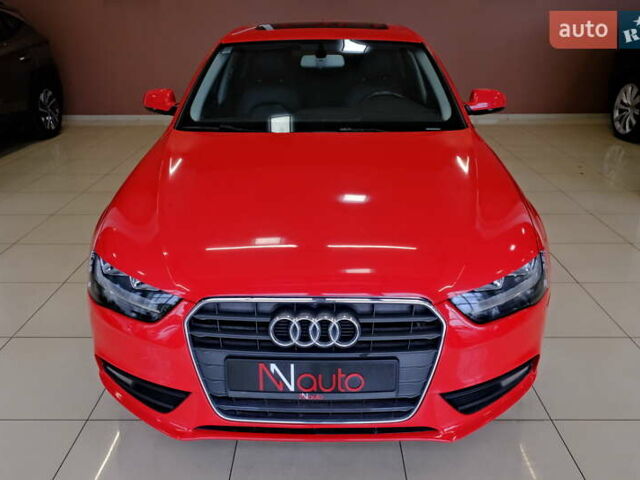 Красный Ауди А4, объемом двигателя 1.98 л и пробегом 171 тыс. км за 13500 $, фото 1 на Automoto.ua