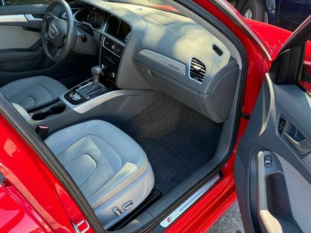 Красный Ауди А4, объемом двигателя 2 л и пробегом 86 тыс. км за 9500 $, фото 7 на Automoto.ua
