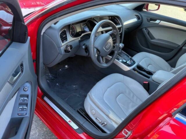 Красный Ауди А4, объемом двигателя 2 л и пробегом 86 тыс. км за 9500 $, фото 6 на Automoto.ua