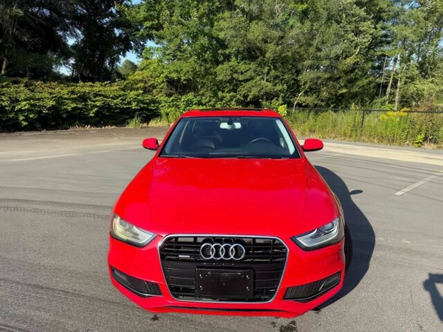 Красный Ауди А4, объемом двигателя 2 л и пробегом 76 тыс. км за 6500 $, фото 1 на Automoto.ua