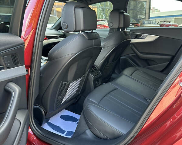 Красный Ауди А4, объемом двигателя 1.98 л и пробегом 100 тыс. км за 22400 $, фото 7 на Automoto.ua