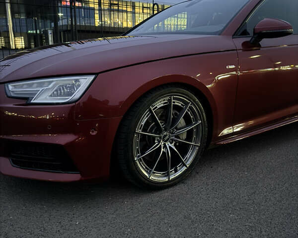 Красный Ауди А4, объемом двигателя 1.98 л и пробегом 123 тыс. км за 19700 $, фото 5 на Automoto.ua