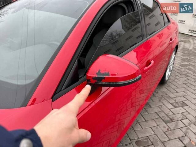 Красный Ауди А4, объемом двигателя 1.98 л и пробегом 222 тыс. км за 11800 $, фото 5 на Automoto.ua