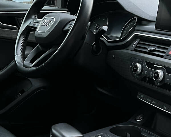 Красный Ауди А4, объемом двигателя 1.97 л и пробегом 160 тыс. км за 24500 $, фото 24 на Automoto.ua