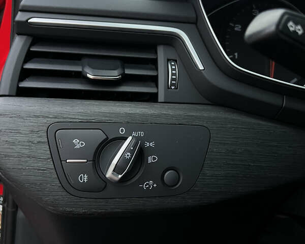 Красный Ауди А4, объемом двигателя 1.97 л и пробегом 160 тыс. км за 24500 $, фото 19 на Automoto.ua