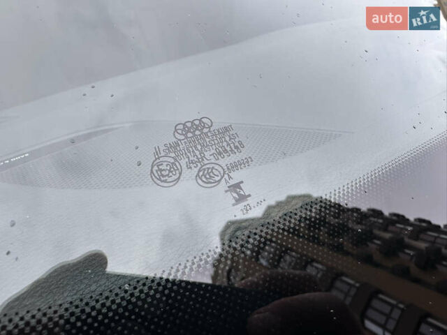 Красный Ауди А4, объемом двигателя 2 л и пробегом 15 тыс. км за 31000 $, фото 34 на Automoto.ua