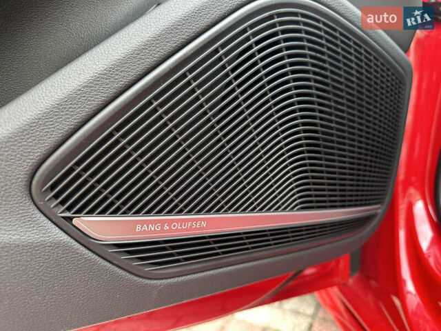 Красный Ауди А4, объемом двигателя 2 л и пробегом 15 тыс. км за 31000 $, фото 58 на Automoto.ua