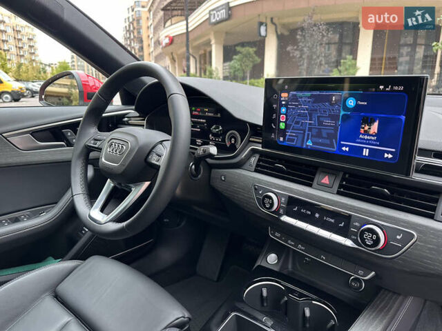 Красный Ауди А4, объемом двигателя 2 л и пробегом 15 тыс. км за 31000 $, фото 65 на Automoto.ua