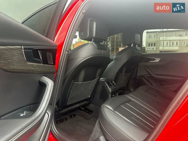 Ауди А4 2023 в Харькове на Automoto.ua Красный Ауди А4, объемом двигателя 1.98 л и пробегом 37 тыс. км за 33000 $, фото 7 на Automoto.ua