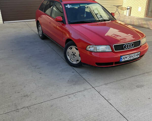 Красный Ауди А4, объемом двигателя 1.8 л и пробегом 420 тыс. км за 2700 $, фото 3 на Automoto.ua