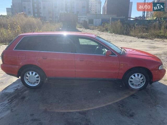 Червоний Ауді А4, об'ємом двигуна 1.6 л та пробігом 306 тис. км за 3500 $, фото 1 на Automoto.ua