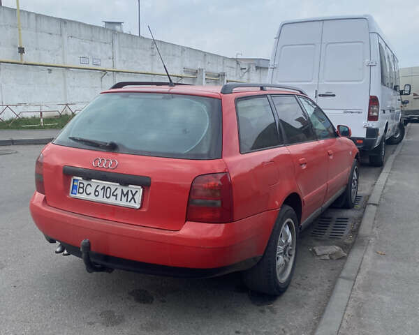 Красный Ауди А4, объемом двигателя 1.9 л и пробегом 380 тыс. км за 3500 $, фото 1 на Automoto.ua