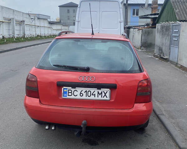 Красный Ауди А4, объемом двигателя 1.9 л и пробегом 380 тыс. км за 3500 $, фото 2 на Automoto.ua
