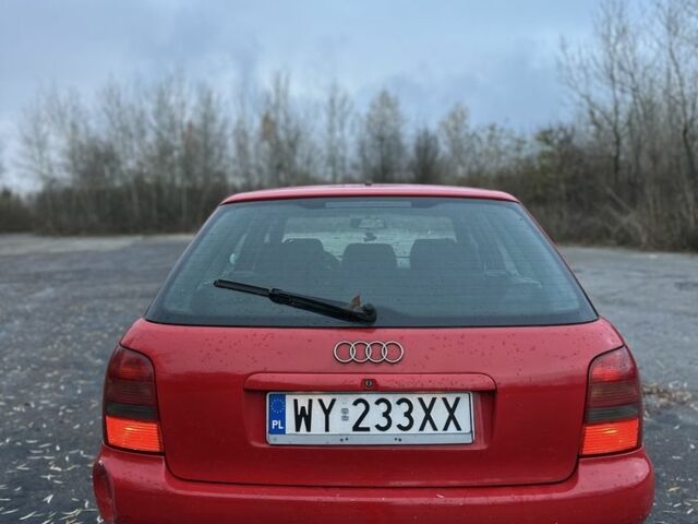 Красный Ауди А4, объемом двигателя 1.9 л и пробегом 380 тыс. км за 1750 $, фото 5 на Automoto.ua