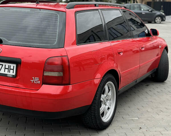Красный Ауди А4, объемом двигателя 1.6 л и пробегом 315 тыс. км за 3550 $, фото 6 на Automoto.ua