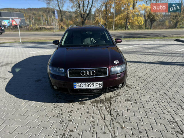 Красный Ауди А4, объемом двигателя 2.5 л и пробегом 300 тыс. км за 3200 $, фото 1 на Automoto.ua