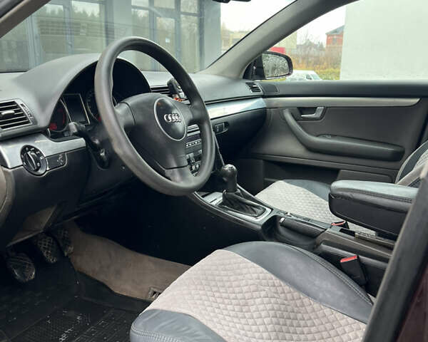 Красный Ауди А4, объемом двигателя 2.5 л и пробегом 400 тыс. км за 2900 $, фото 8 на Automoto.ua