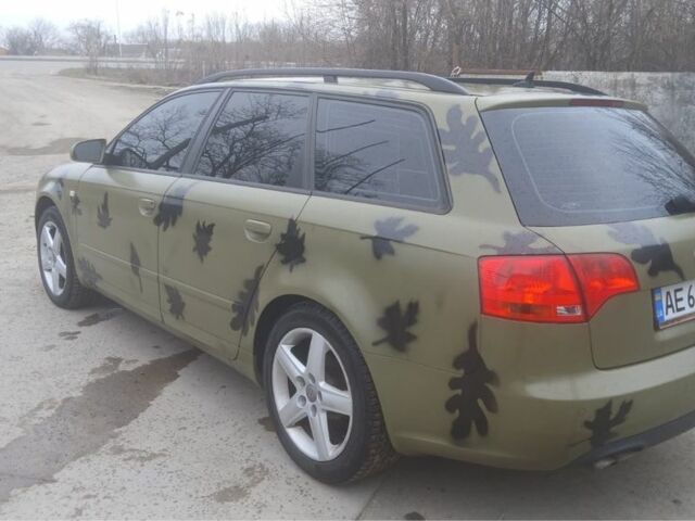 Красный Ауди А4, объемом двигателя 2 л и пробегом 280 тыс. км за 5500 $, фото 6 на Automoto.ua