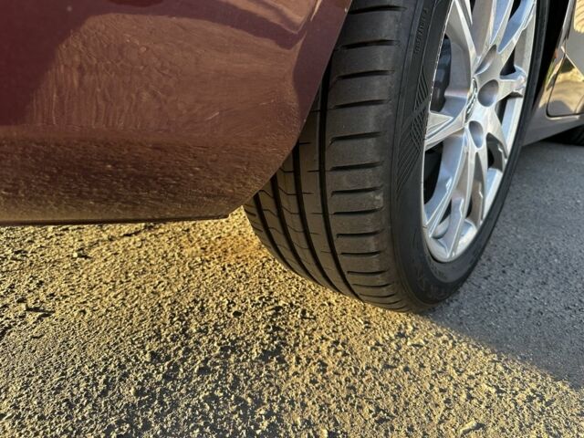 Червоний Ауді А4, об'ємом двигуна 1.8 л та пробігом 230 тис. км за 9000 $, фото 4 на Automoto.ua