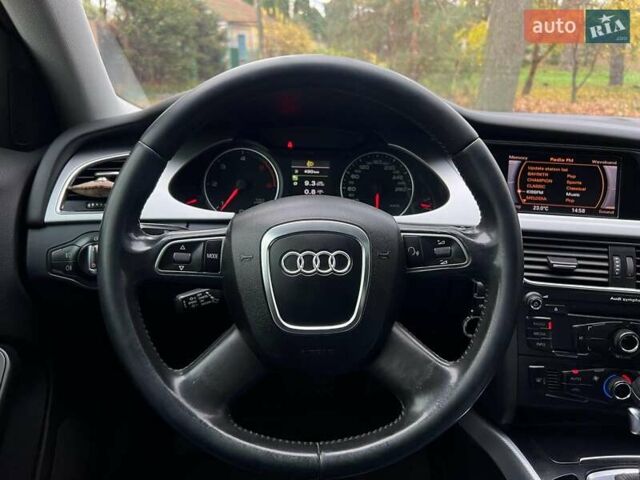 Червоний Ауді А4, об'ємом двигуна 2 л та пробігом 333 тис. км за 8690 $, фото 10 на Automoto.ua